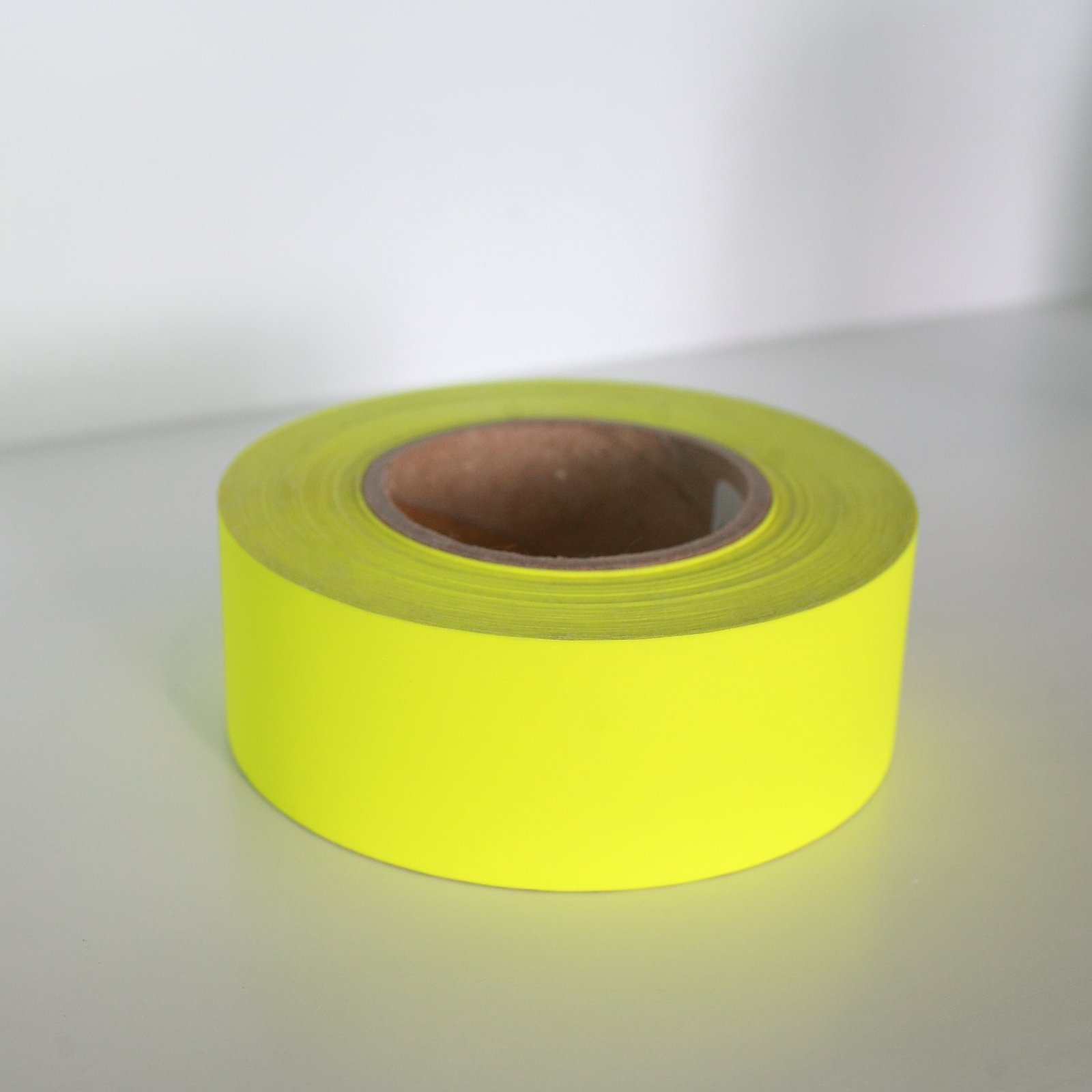 Colored ordinary reflective polyester fabric