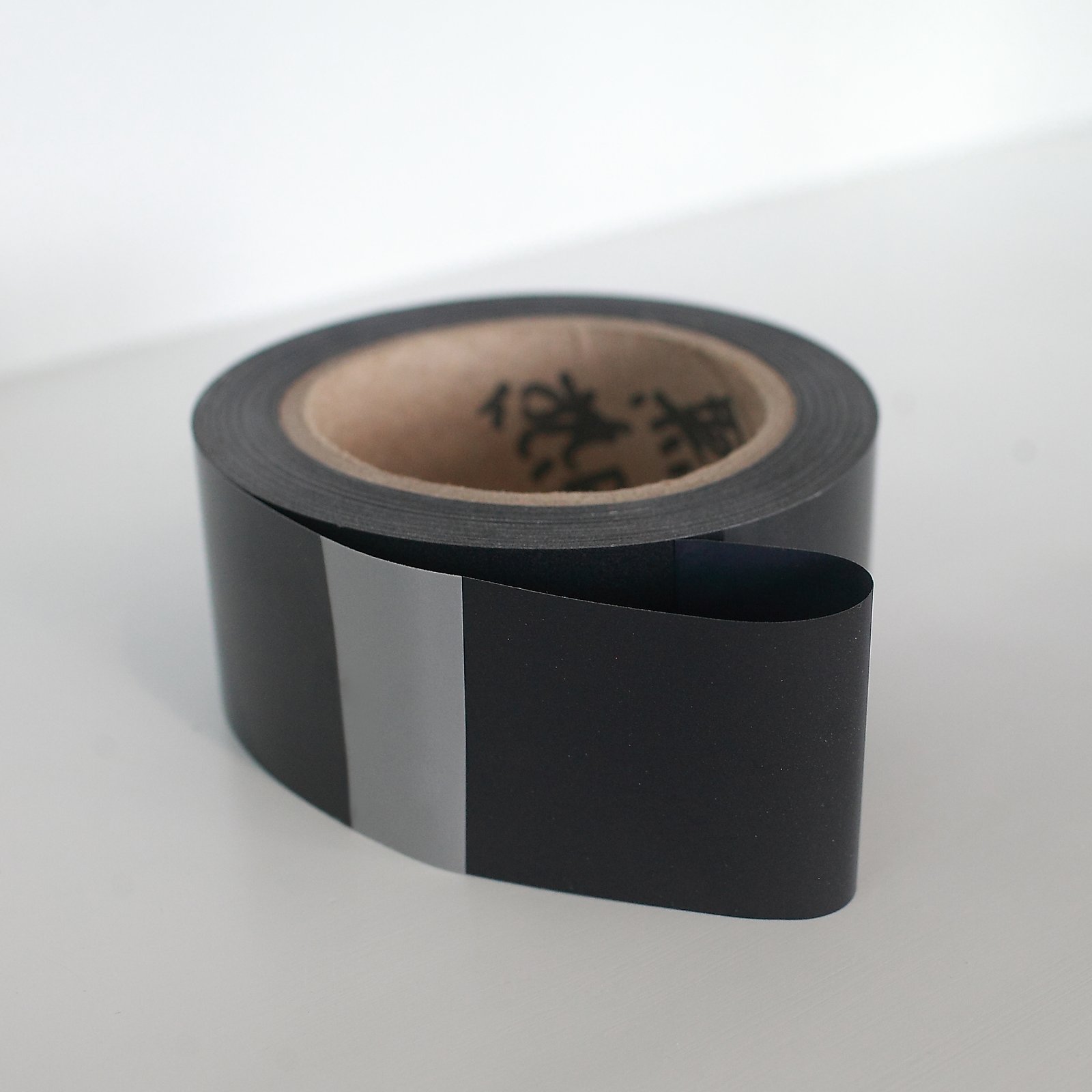 ordinary colored reflective heat transfer film 305