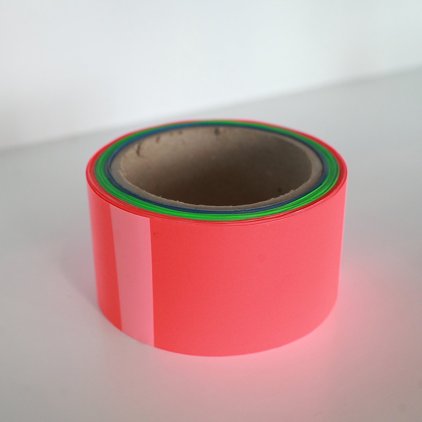 colored reflective heat transfer film 306